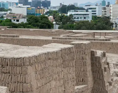 huaca pucllana
