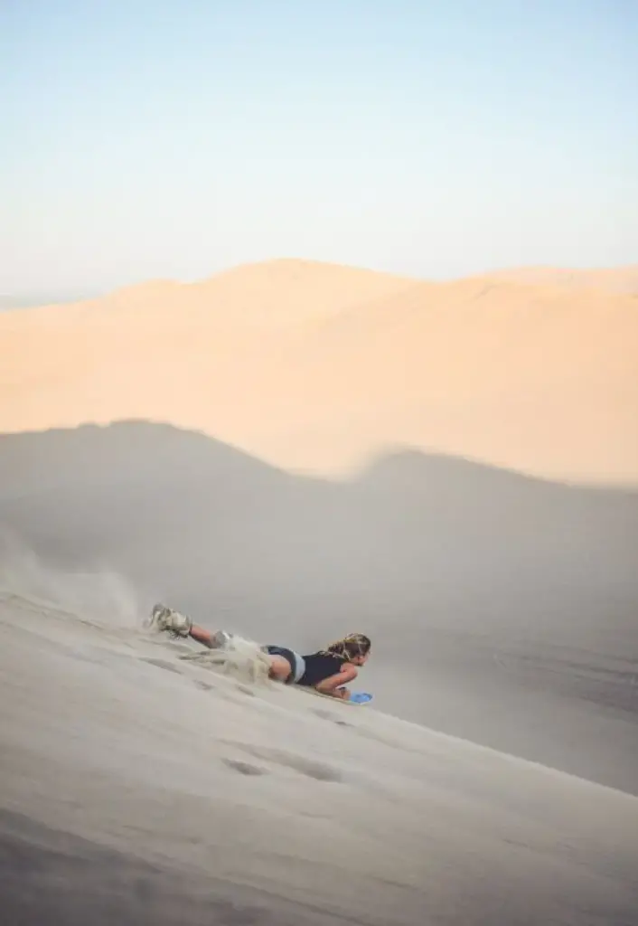 Sandboarding en Huacachina