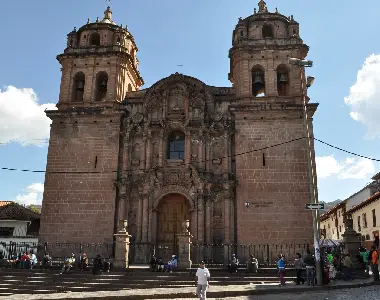 iglesia de san pedro cusco